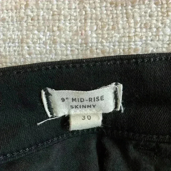 Madewell Mid Rise Skinny Denim Jeans with  Velvet Trim on sides. Size 30 - Picture 8 of 8